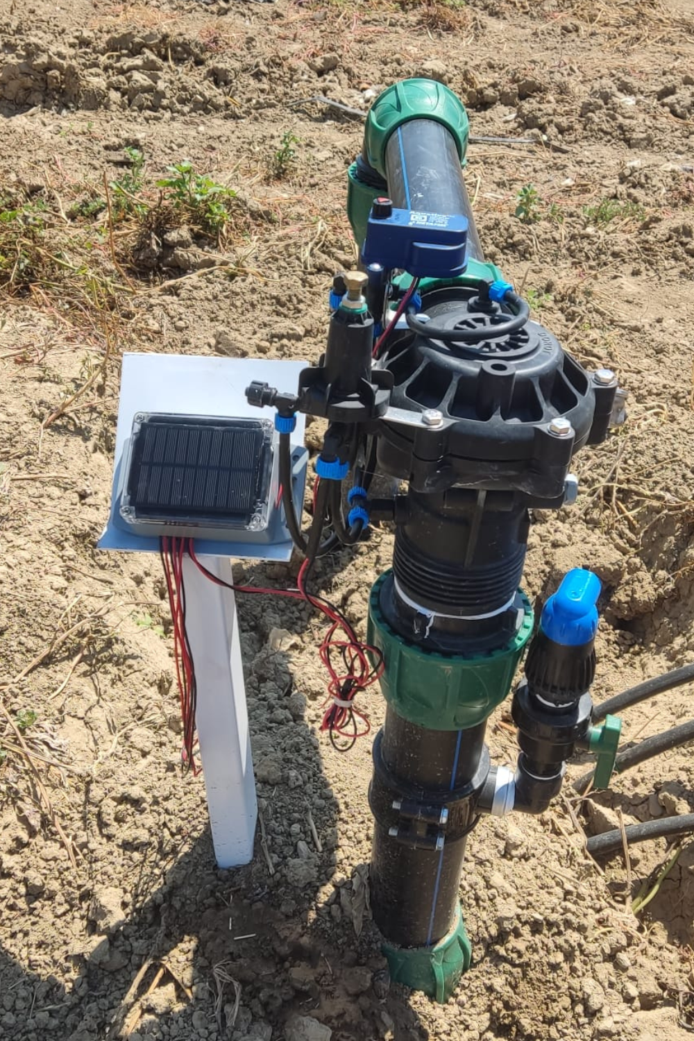 Gewindemagnetventil mit abgewinkeltem Anschluss