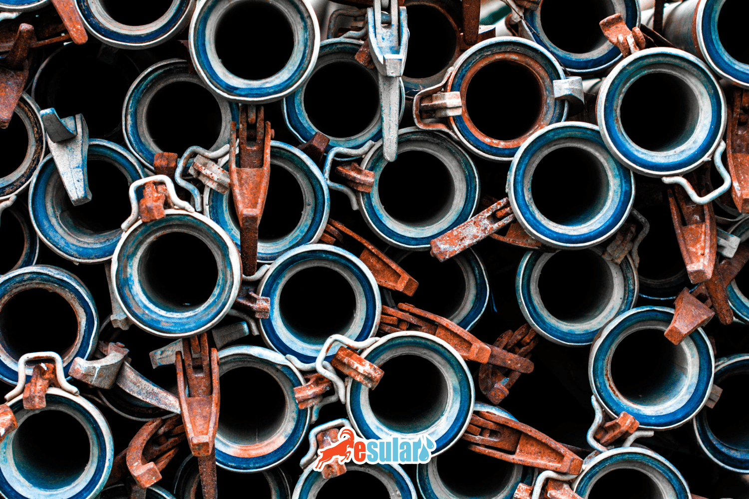 What is a Latched Irrigation Pipe?