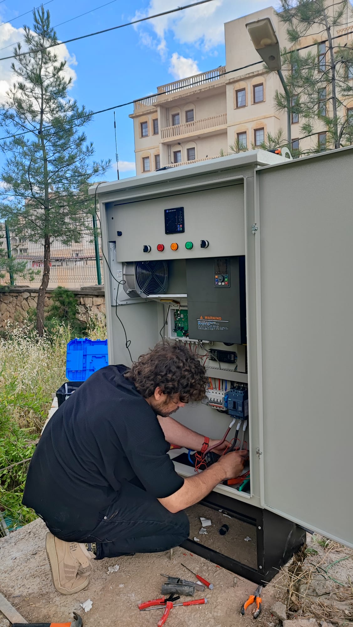 GSM ile Pompa Kontrolü: Tarımda Enerji Tasarrufu ve Uzaktan Yönetim Rehberi